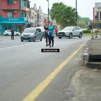 Runner Photo 8826495
