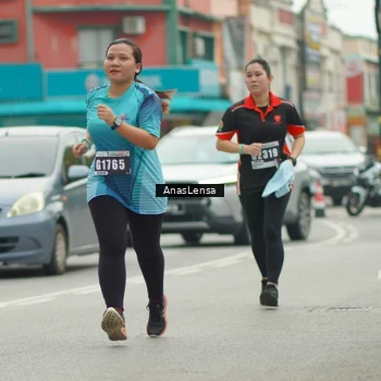 Runner Photo 8826541