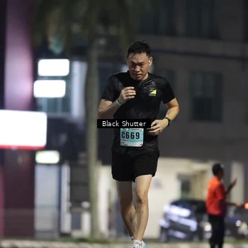 Runner Photo 8826548