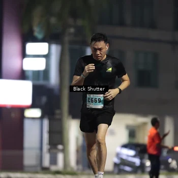 Runner Photo 8826553