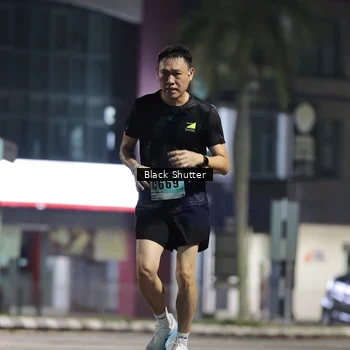 Runner Photo 8826564