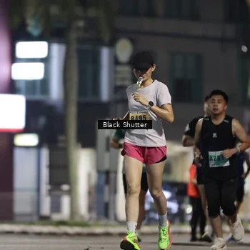 Runner Photo 8826572