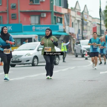Runner Photo 8826695
