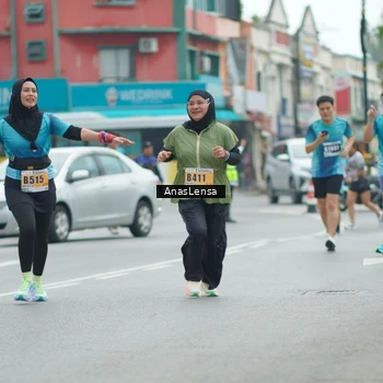 Runner Photo 8826736