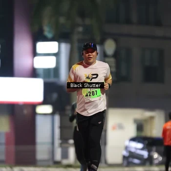 Runner Photo 8826762