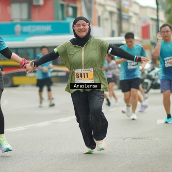 Runner Photo 8826803