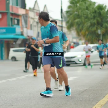 Runner Photo 8826844