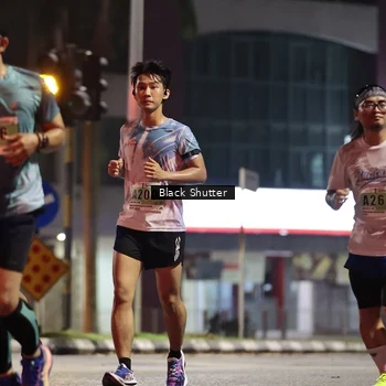 Runner Photo 8826859