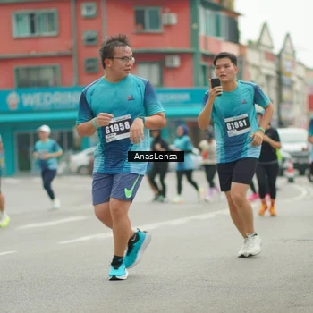 Runner Photo 8826890