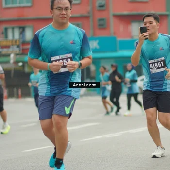 Runner Photo 8826894