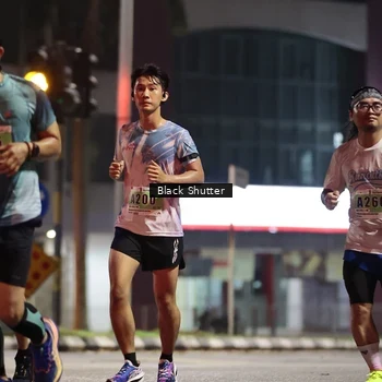 Runner Photo 8826905