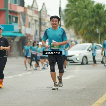 Runner Photo 8826949