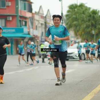 Runner Photo 8826958