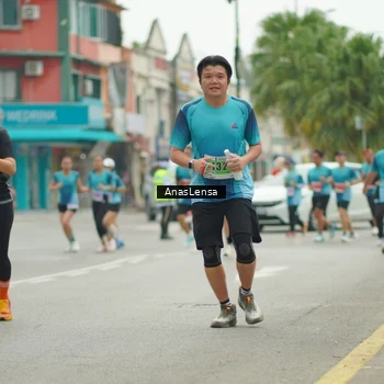 Runner Photo 8826997