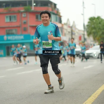 Runner Photo 8827005