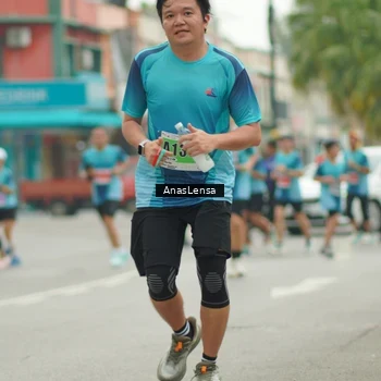 Runner Photo 8827009