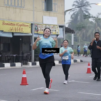 Runner Photo 8827019