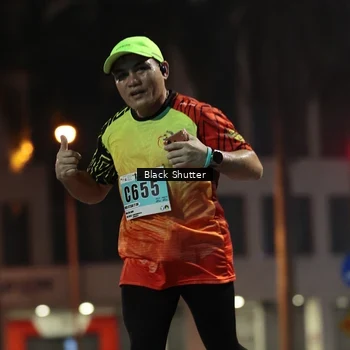 Runner Photo 8827033
