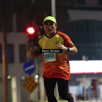 Runner Photo 8827043
