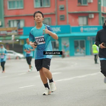 Runner Photo 8827050