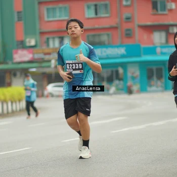 Runner Photo 8827060