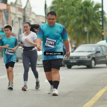 Runner Photo 8827068