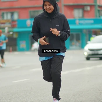 Runner Photo 8827114