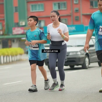 Runner Photo 8827242