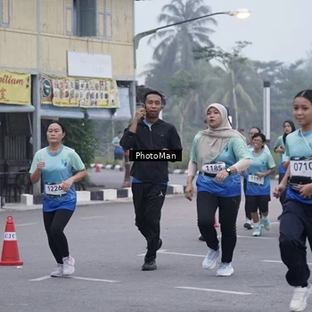 Runner Photo 8827256