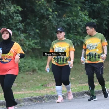 Runner Photo 8827345