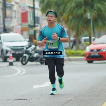 Runner Photo 8827386