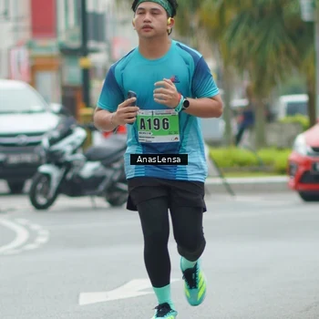 Runner Photo 8827389