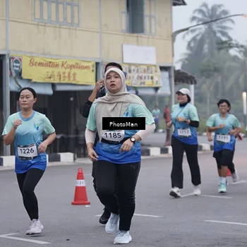 Runner Photo 8827413