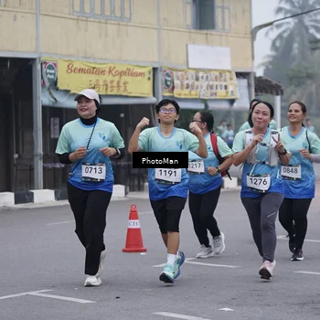 Runner Photo 8827420