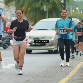 Runner Photo 8827479