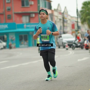 Runner Photo 8827485