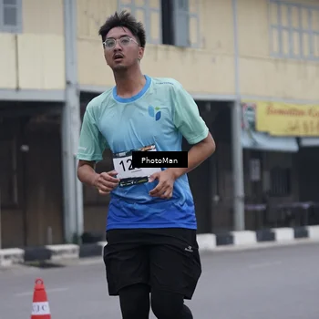 Runner Photo 8827679