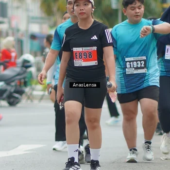 Runner Photo 8827686