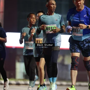 Runner Photo 8827710