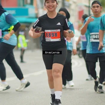 Runner Photo 8827725
