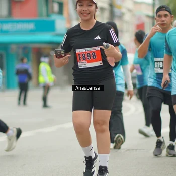 Runner Photo 8827751