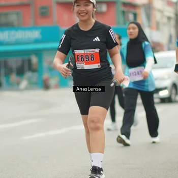 Runner Photo 8827788