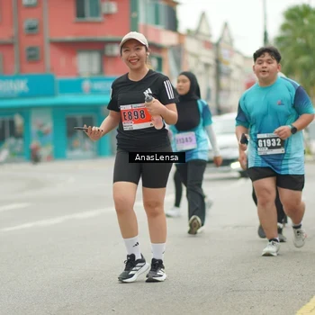 Runner Photo 8827790