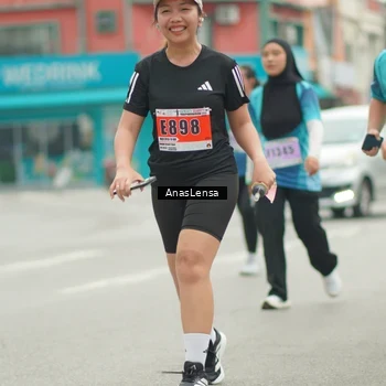 Runner Photo 8827791