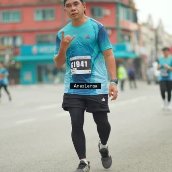 Runner Photo 8827985