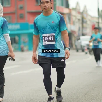 Runner Photo 8827990
