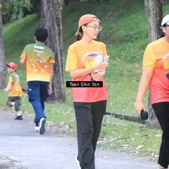 Runner Photo 8828024