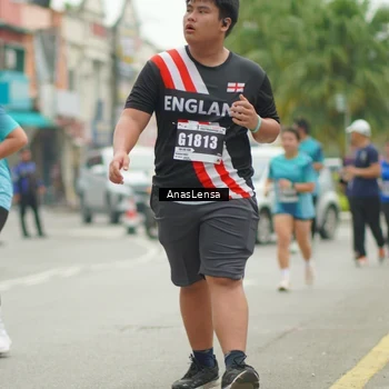 Runner Photo 8828037