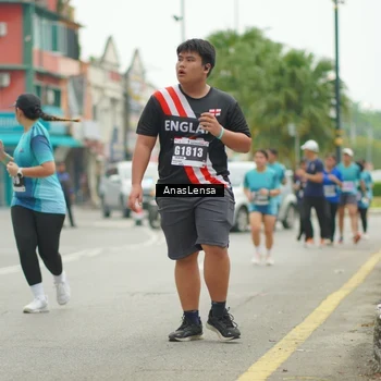 Runner Photo 8828041