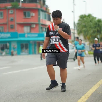 Runner Photo 8828042